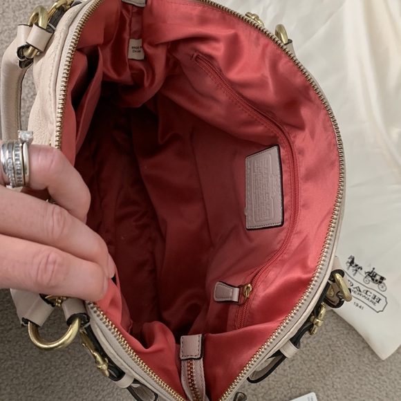 Coach Bag - Picture 11 of 15